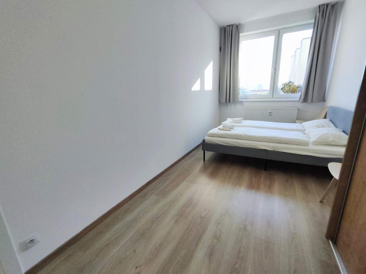 ברטיסלאבה Schanz - Quietly Oriented - Private Parking - Balcony מראה חיצוני תמונה
